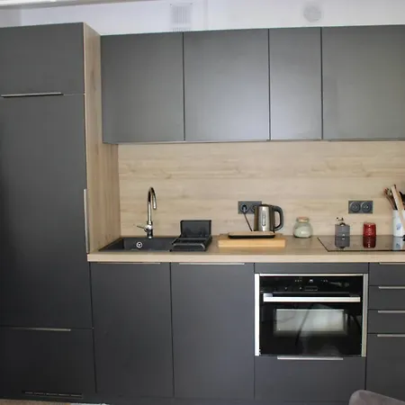 Apartment Spacieux T2 Avec Parking Privatif Proche Du Port Et De La Plage-4rm217 Saint-Cyprien (Pyrenees-Orientales)